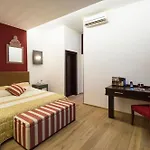 Luxury Apartments Pricna